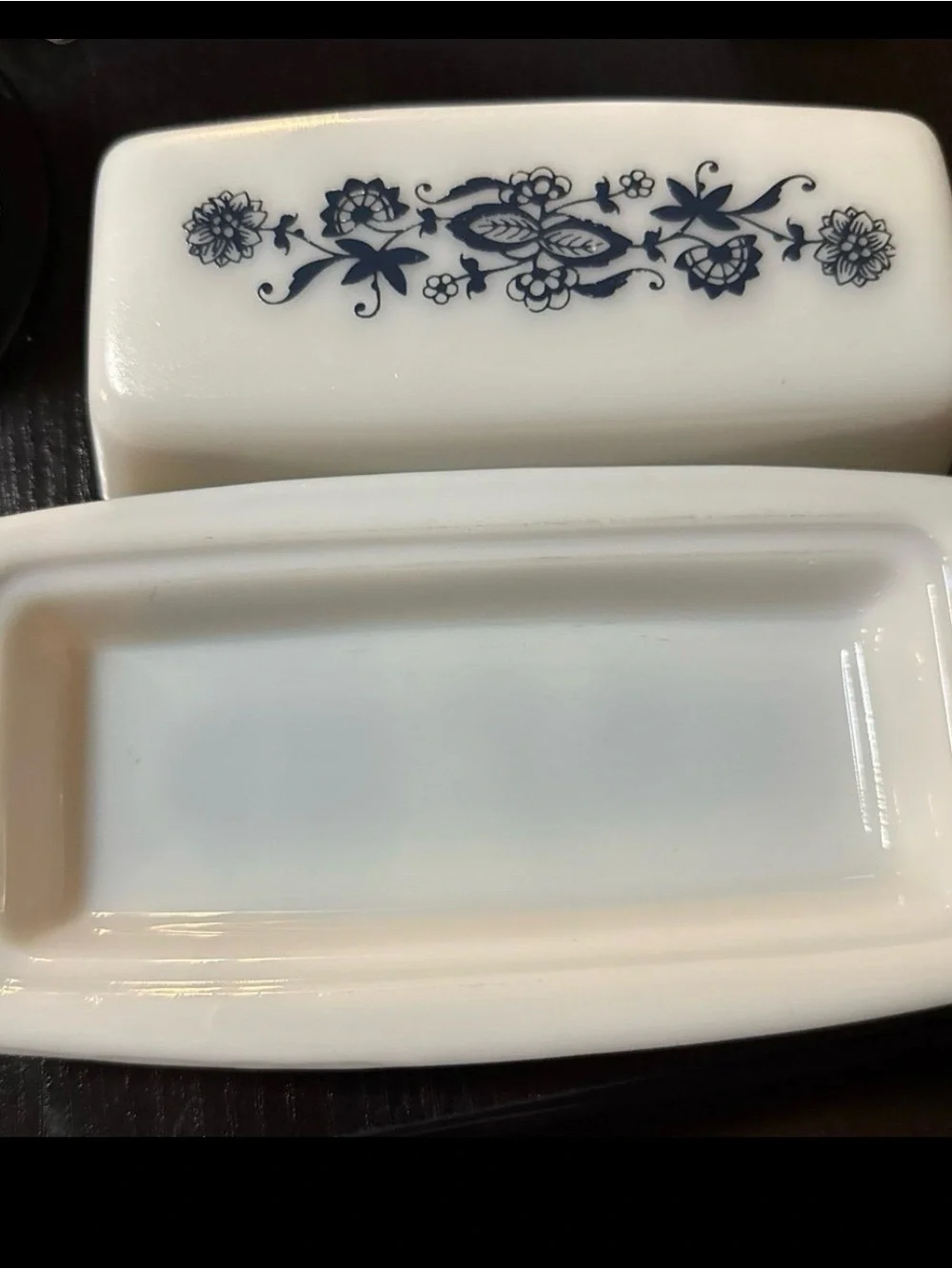 Pyrex Old Town Blue Butter Dish